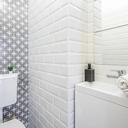 Excellent Location Magnificent Flat Apartamento *