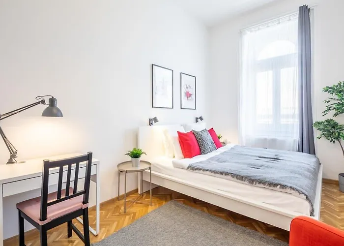 Excellent Location Magnificent Flat Apartament