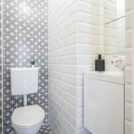 아파트 Excellent Location Magnificent Flat *